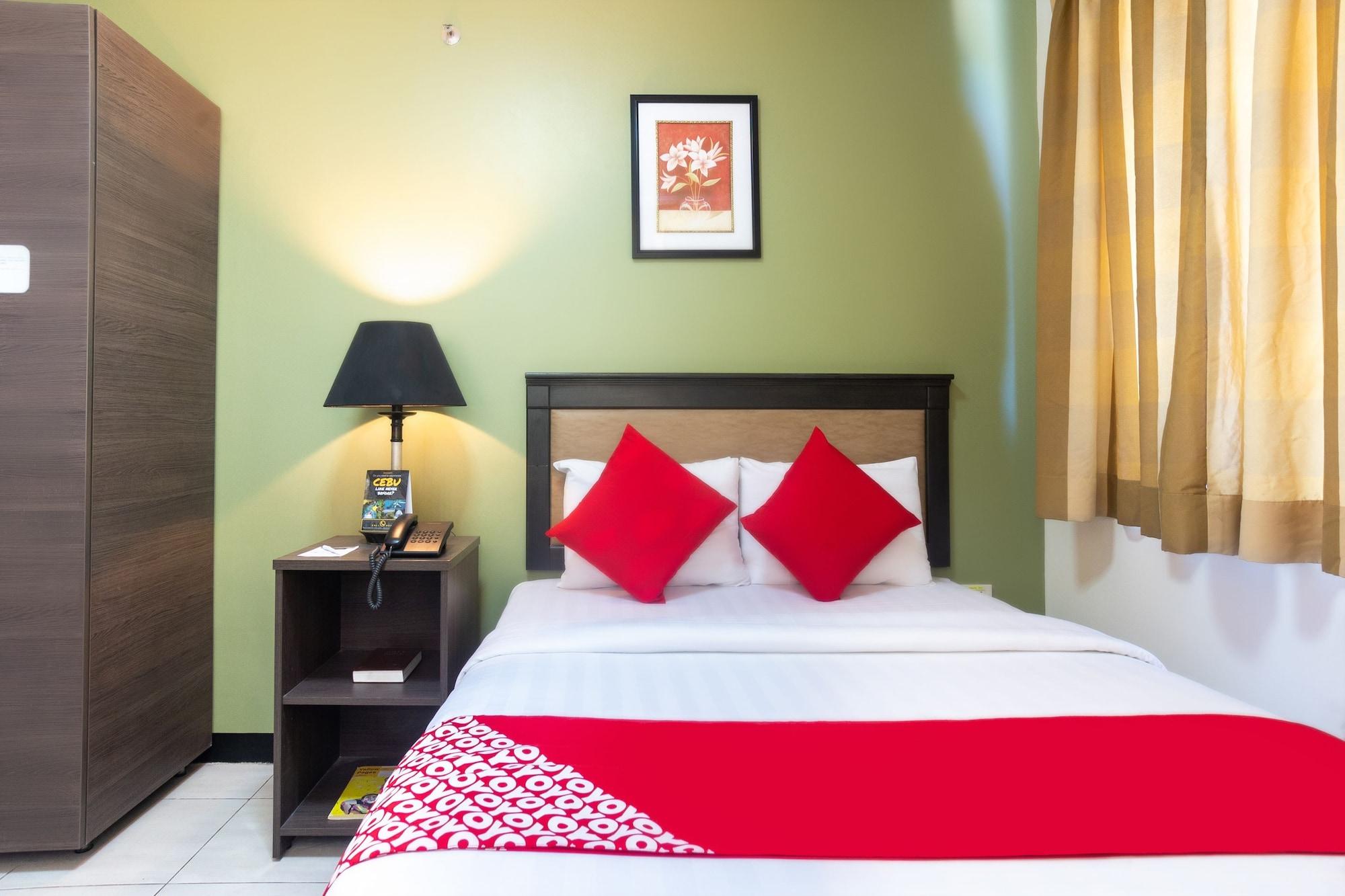 Oyo 187 The Maxwell Hotel Cebu Exterior foto