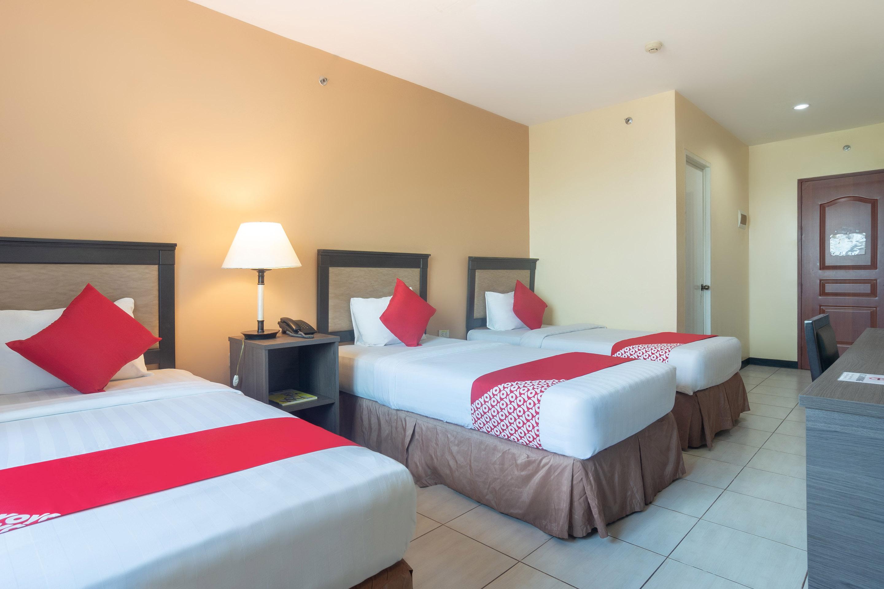 Oyo 187 The Maxwell Hotel Cebu Exterior foto
